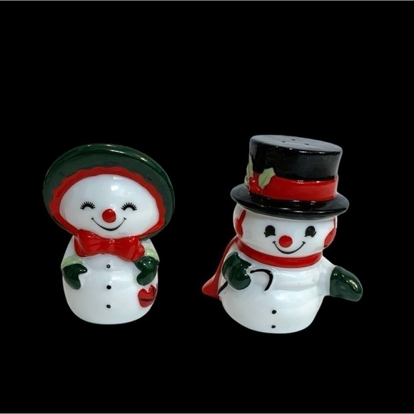 Vintage 1980 Hallmark Happy and Merry MR & MRS Snowmen Salt and Pepper Shakers - Picture 1 of 6